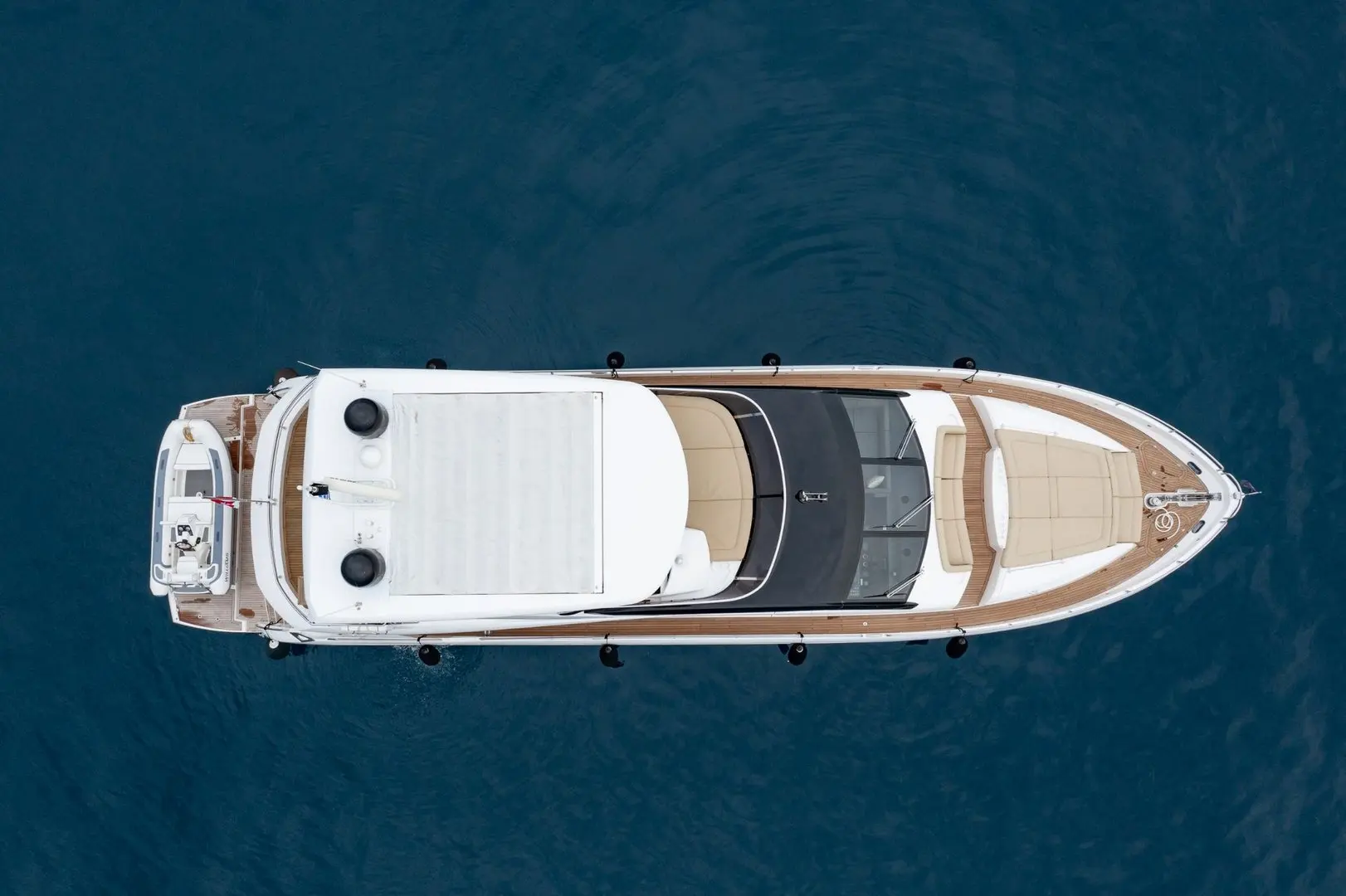 2014 Sunseeker 75 yacht