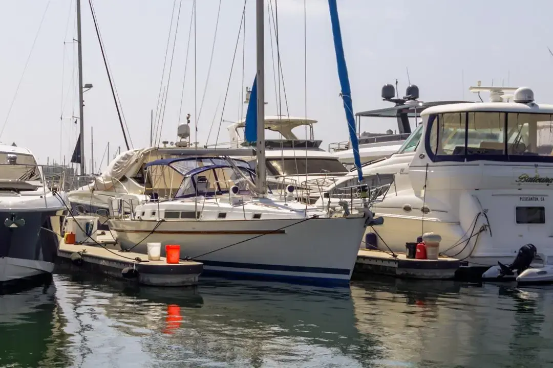 1997 Beneteau 44'