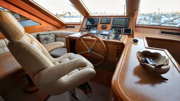 2004 Grand motor yacht