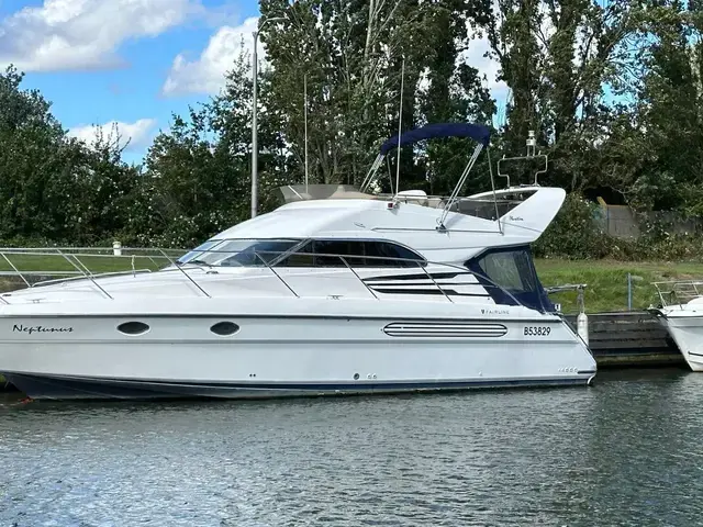 Fairline Phantom 40 Flybridge