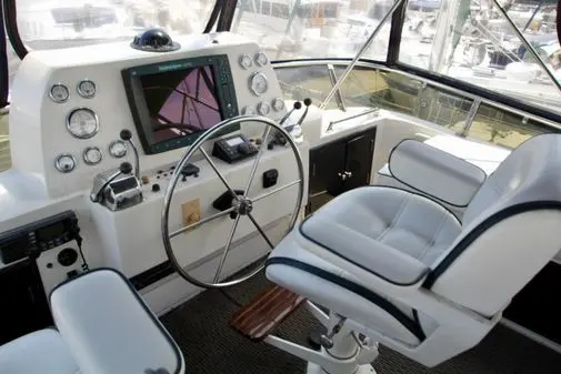 1989 Ocean cockpit motor yacht