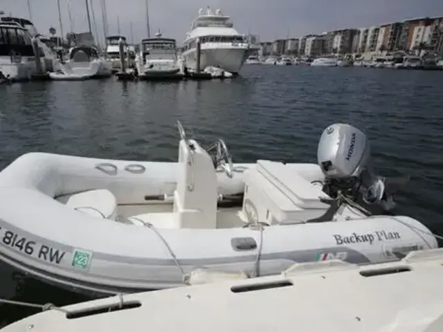 Ocean Alexander Cockpit Motor Yacht