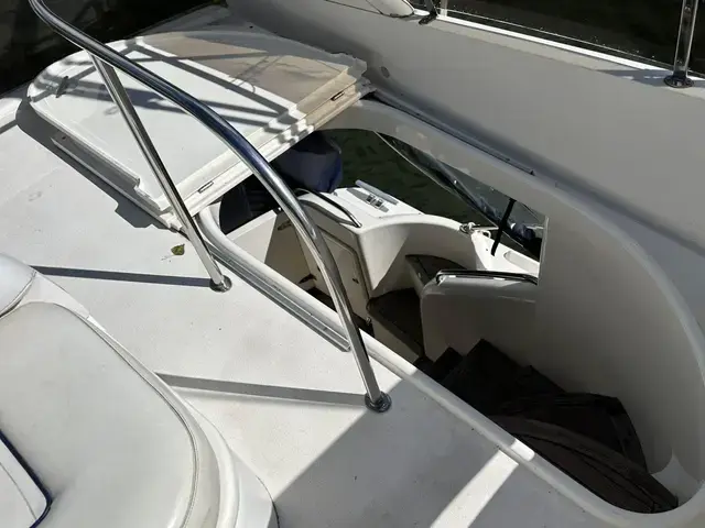 Fairline Phantom 40 Flybridge