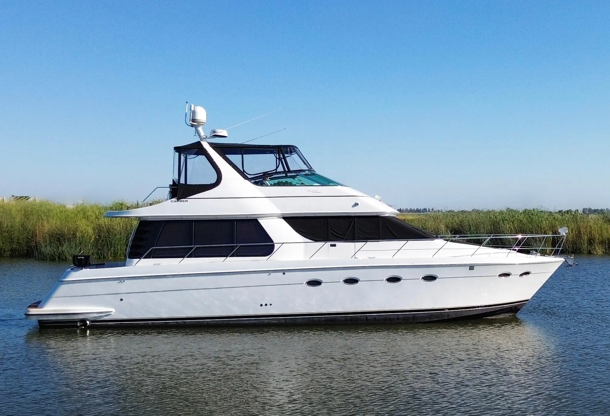 2000 Carver 530 voyager pilothouse