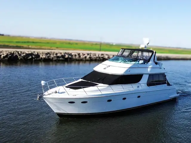 Carver 530 Voyager Pilothouse