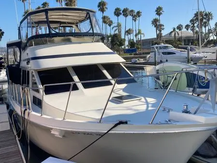 1985 Tollycraft 40 sundeck motor yacht