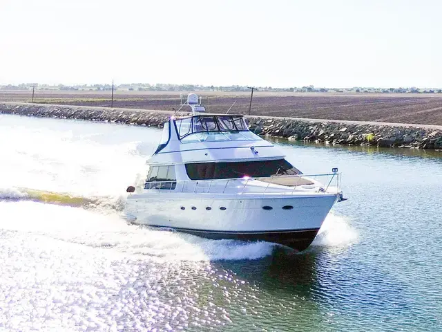 Carver 530 Voyager Pilothouse