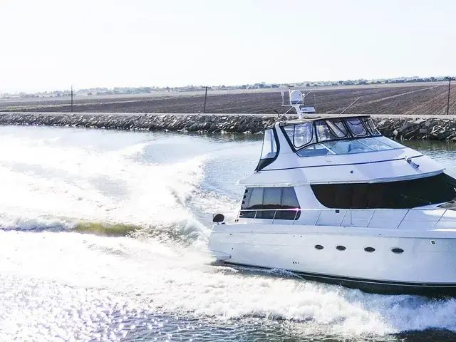 Carver 530 Voyager Pilothouse