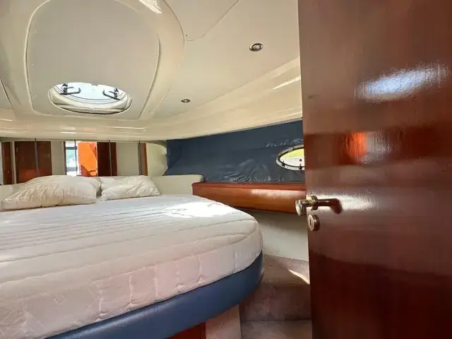 Fairline Phantom 40 Flybridge