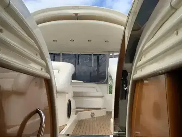 Sunseeker Predator 63