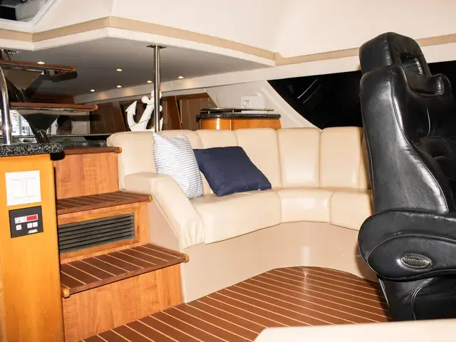 Carver 530 Voyager Pilothouse