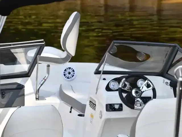 Stingray Boats 191 Dc