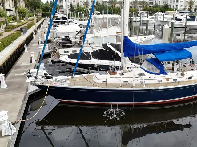 Little Harbor 44'