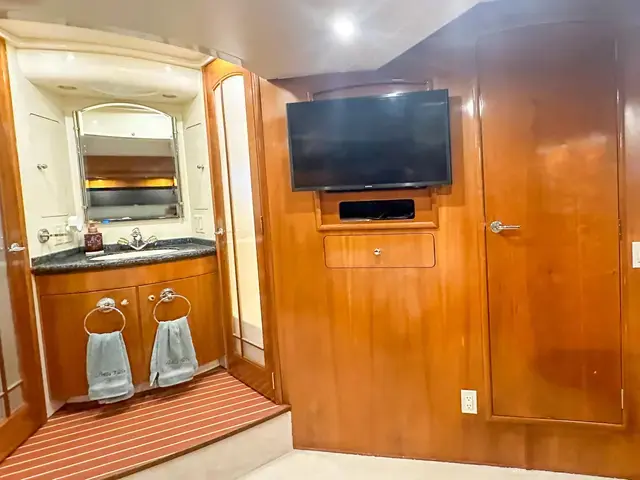 Carver 530 Voyager Pilothouse