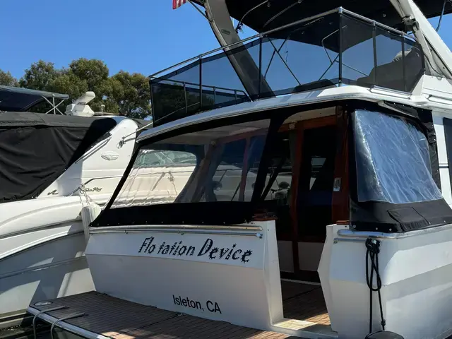 Bayliner 4588 MOTOR YACHT