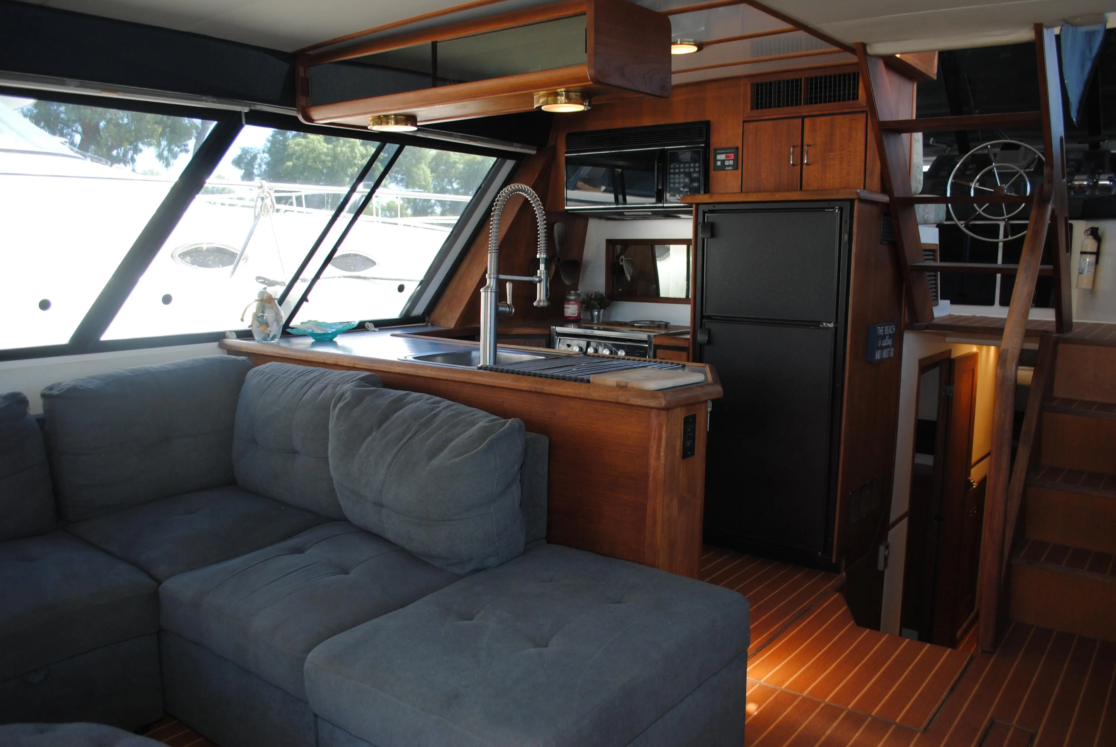 1993 Bayliner 4588 pilothouse motoryacht