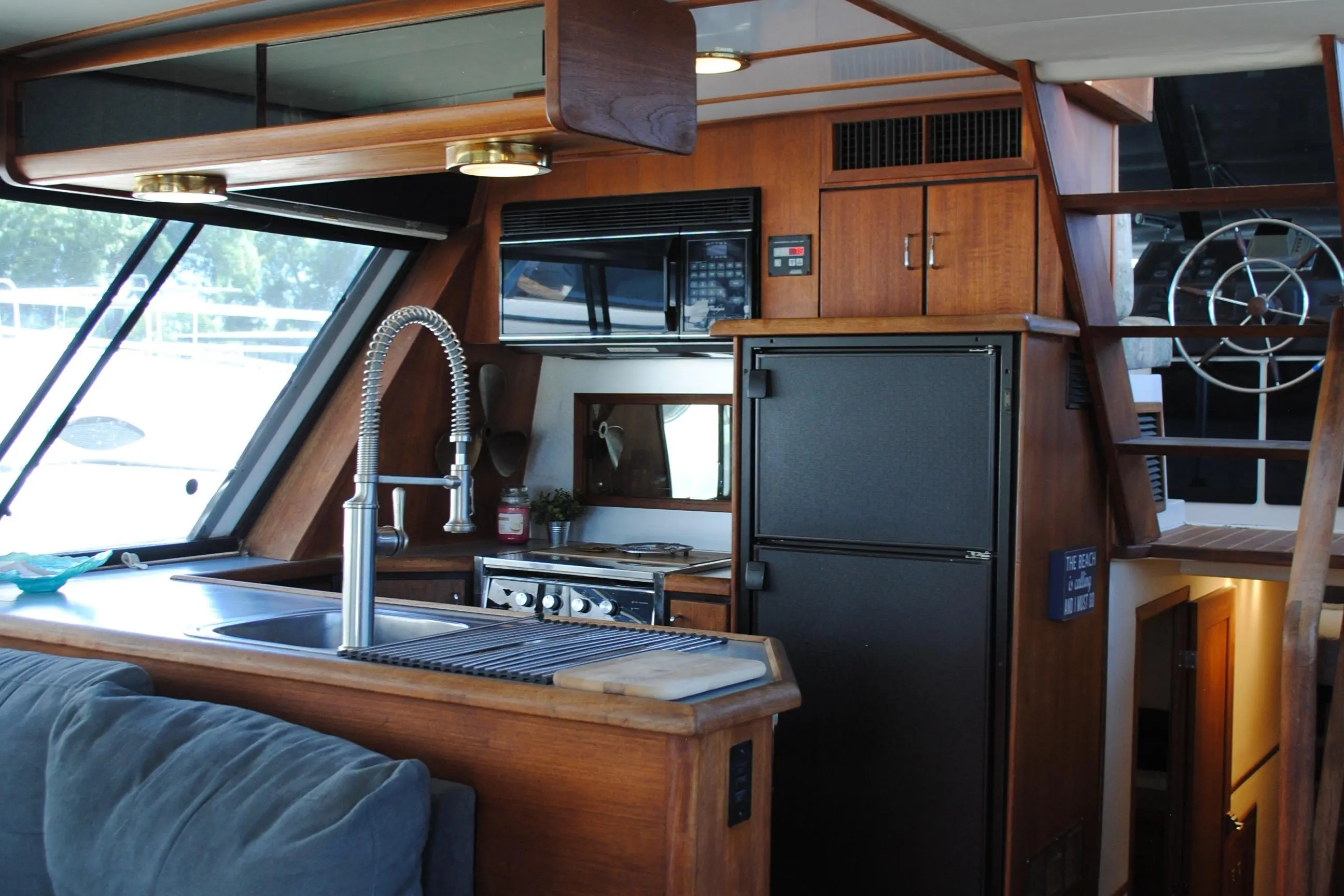 1993 Bayliner 4588 pilothouse motoryacht