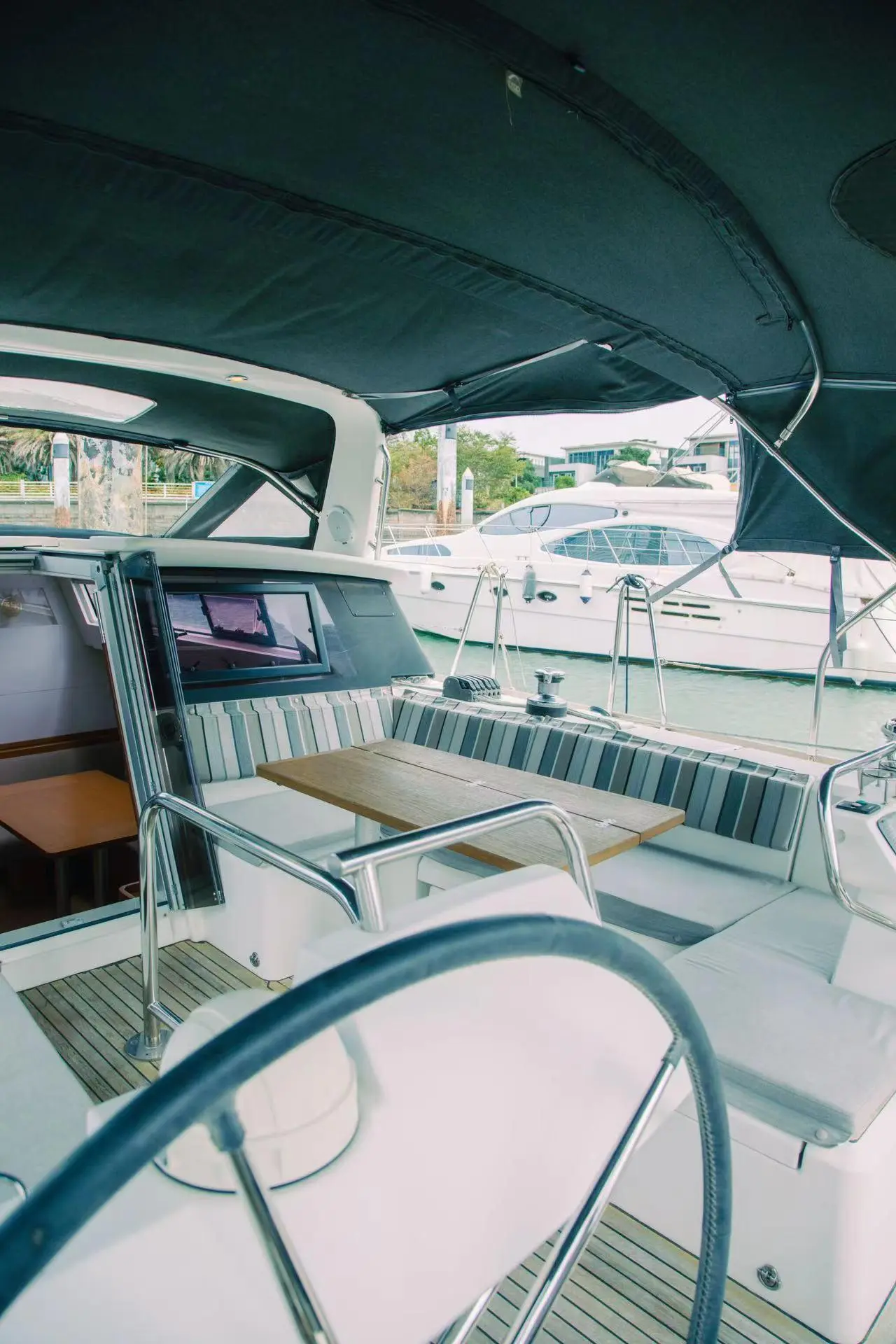 2013 Beneteau sense43