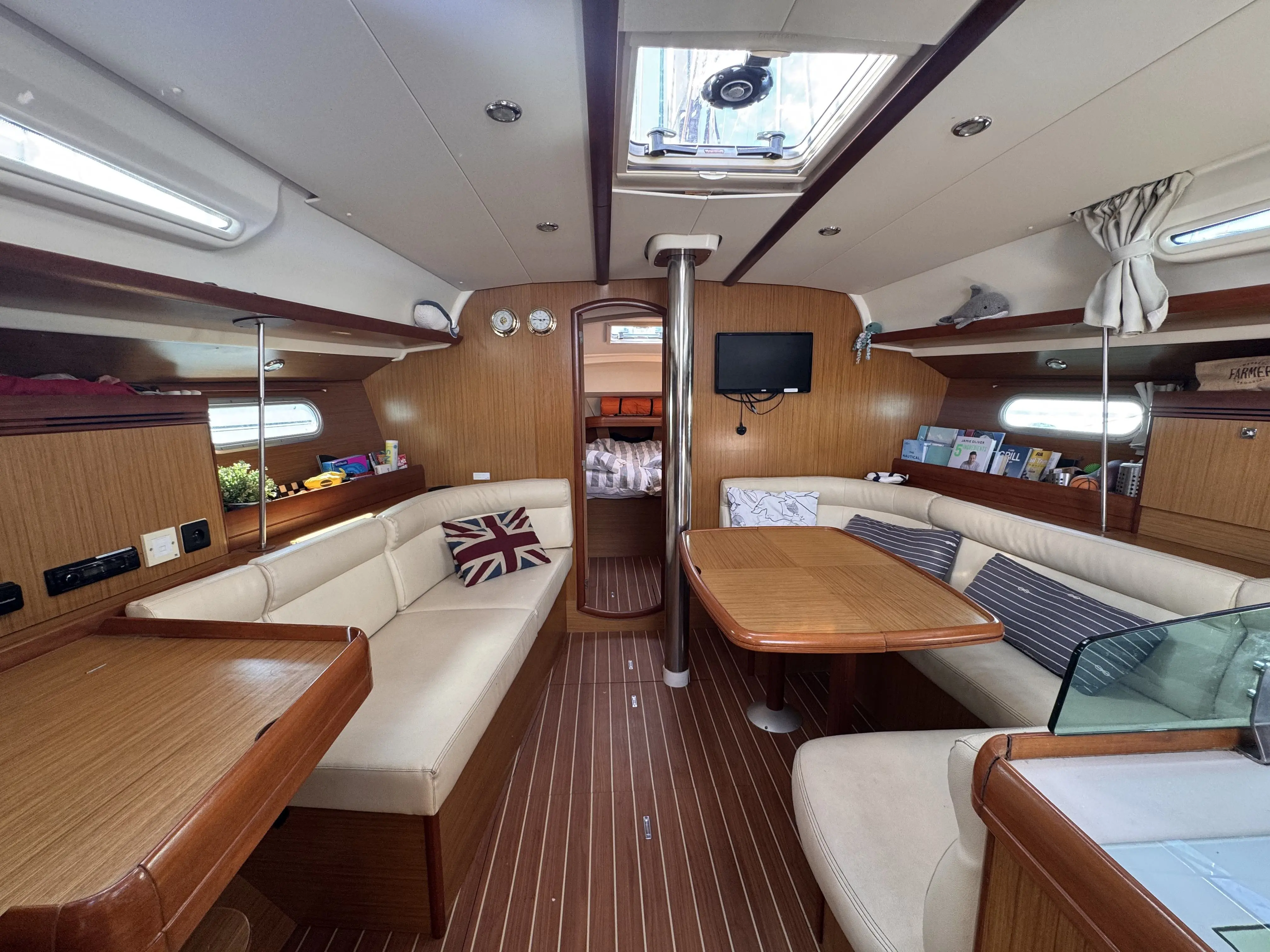 2008 Jeanneau sun odyssey 42i