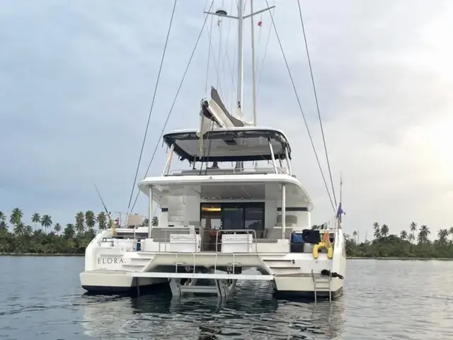 Lagoon 55'