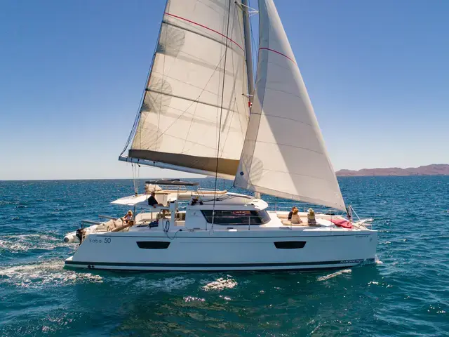 Fountaine Pajot 50'