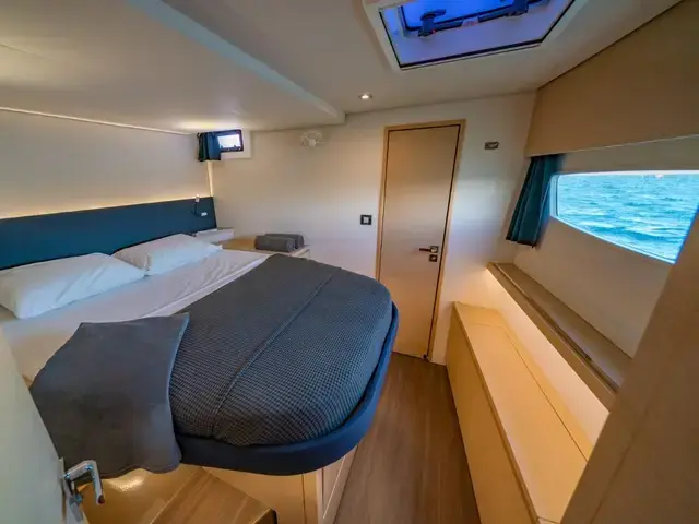 Fountaine Pajot 50'