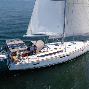 2015 Jeanneau 46'