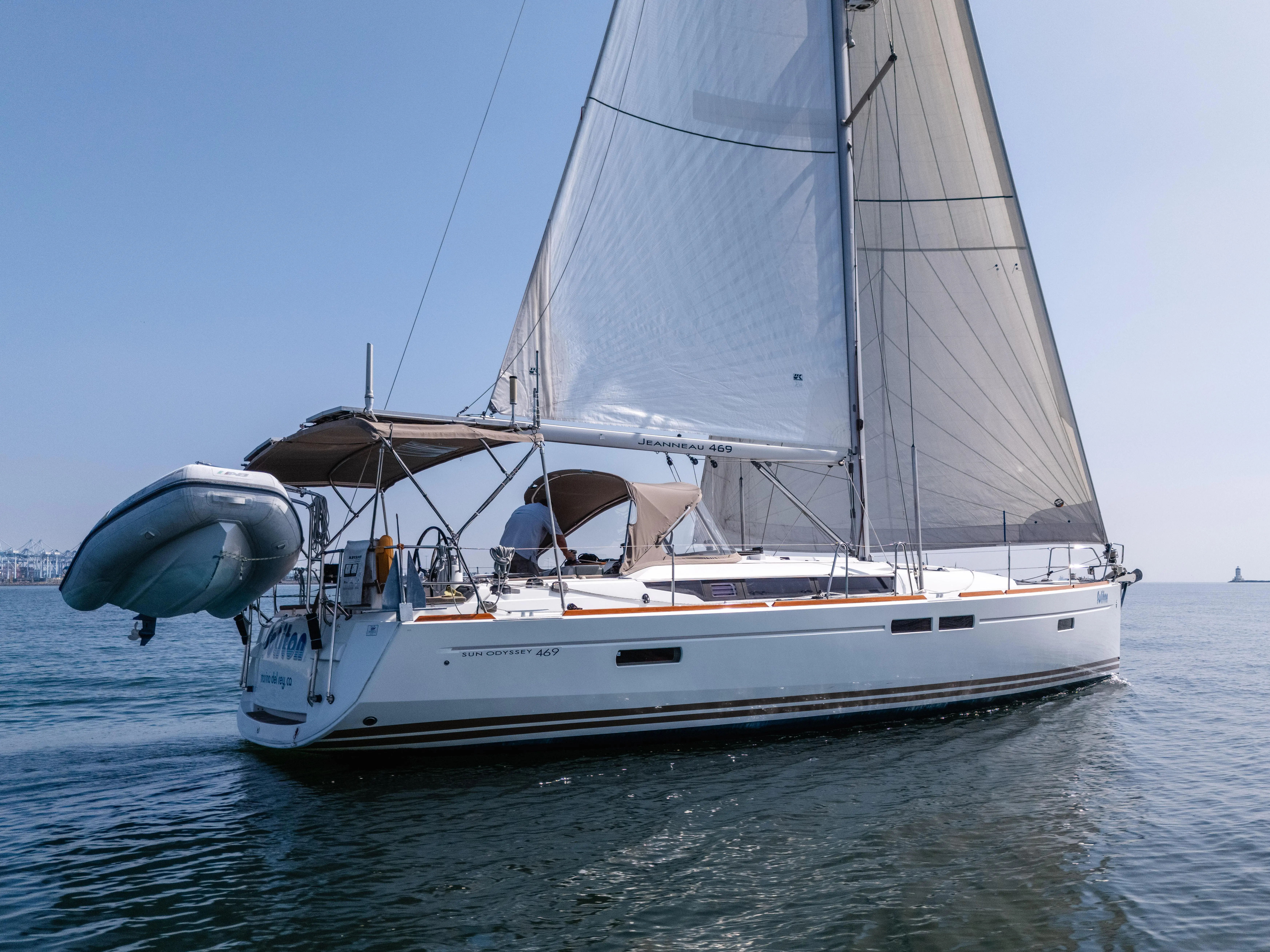 2015 Jeanneau 46'