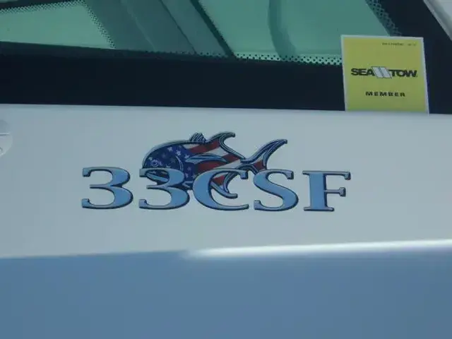 Crevalle Boats 33 CSF Offshore Fishing