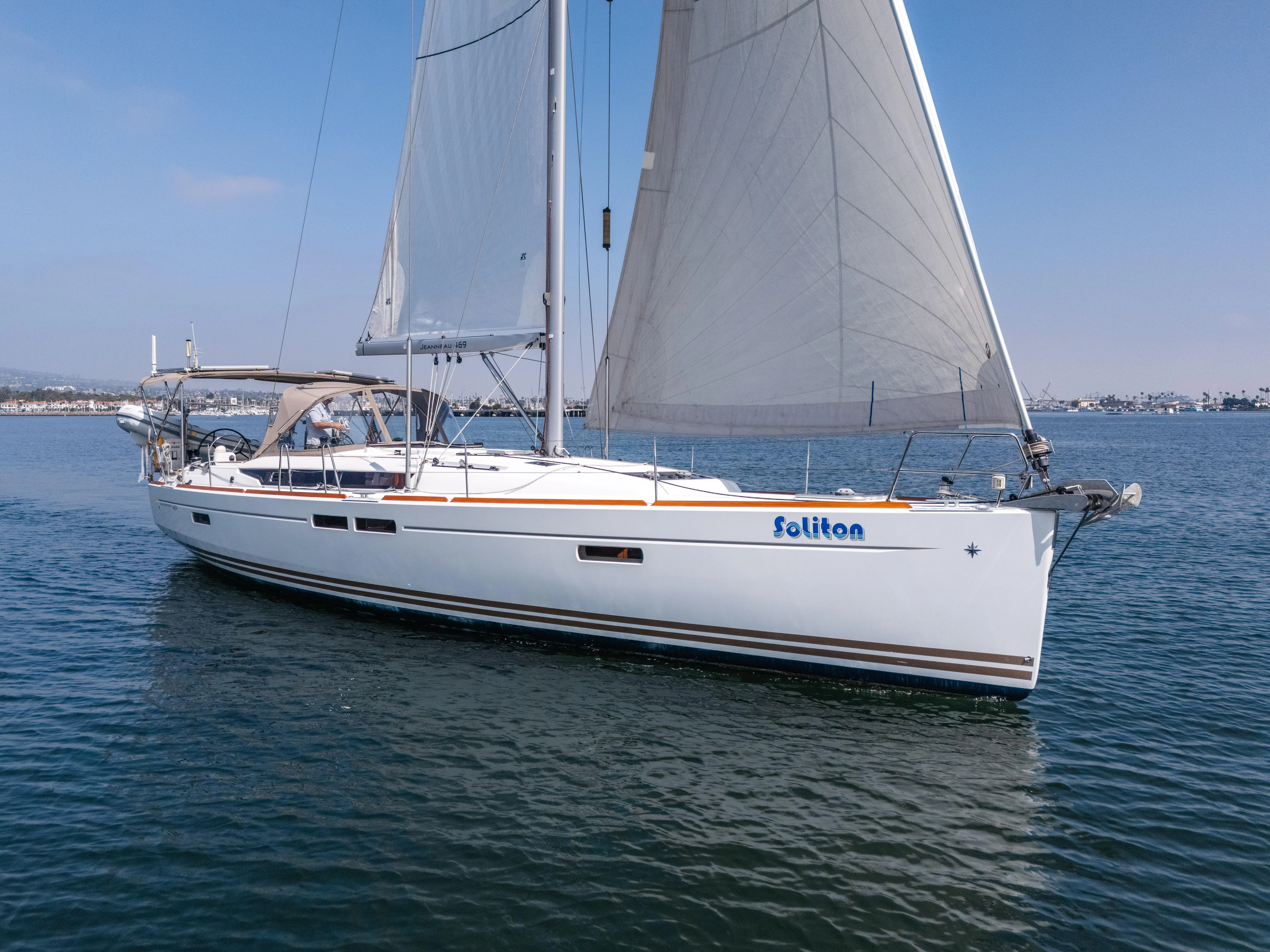 2015 Jeanneau 46'