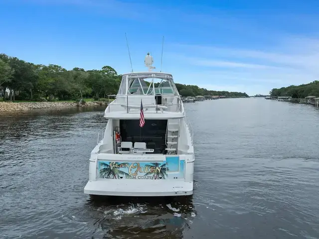 Carver 56'