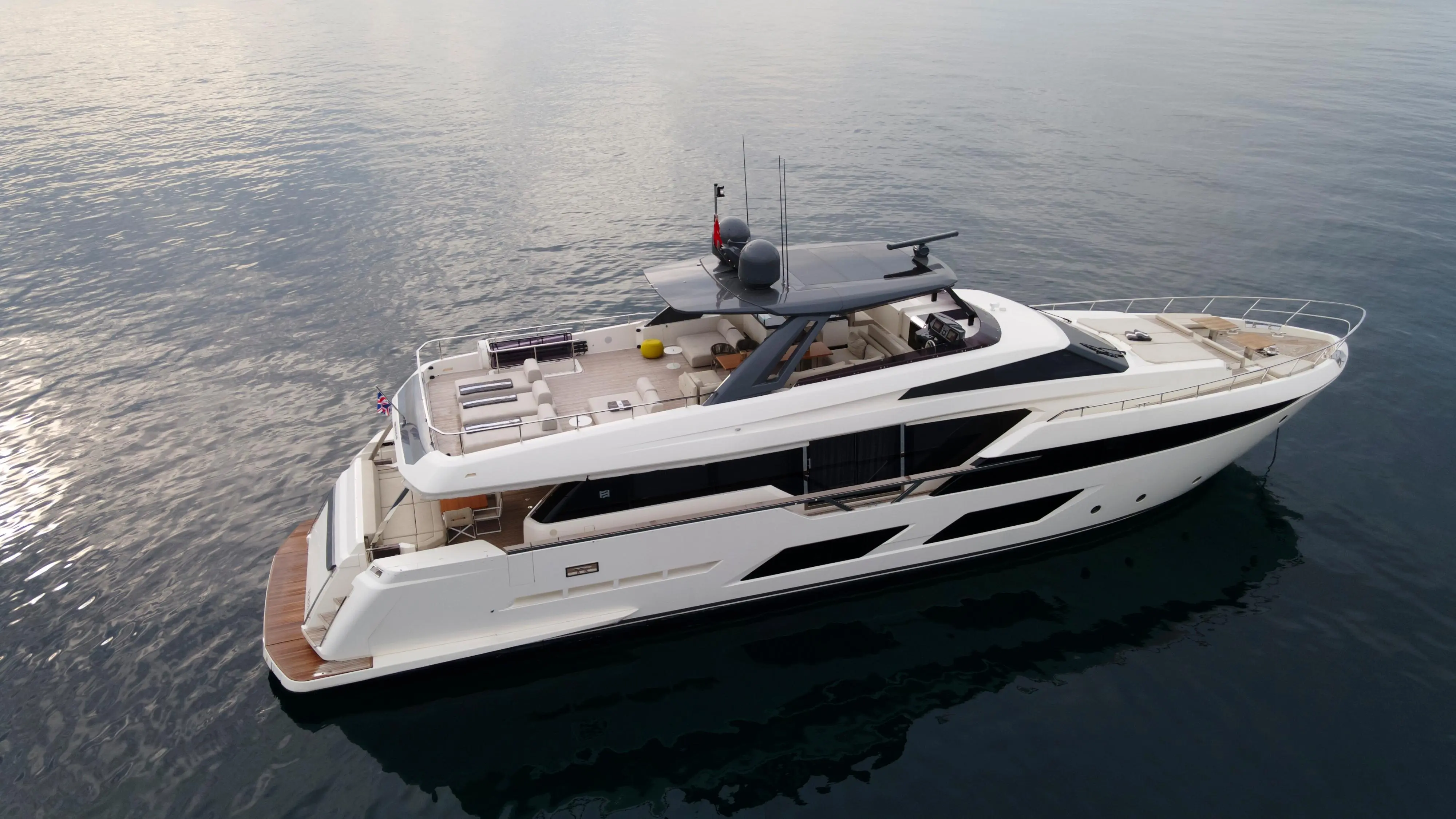 2021 Ferretti 93'