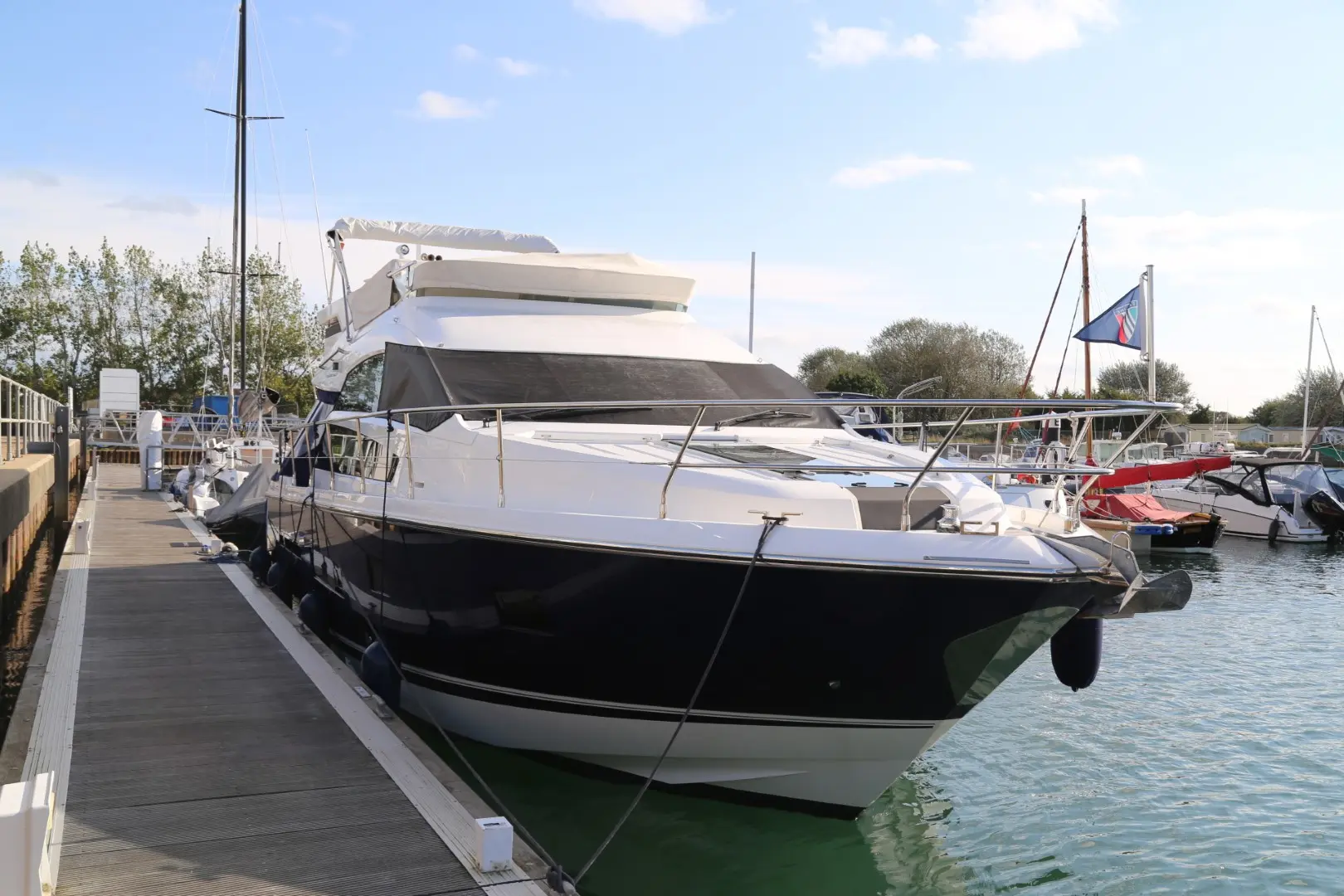 2012 Fairline squadron 42