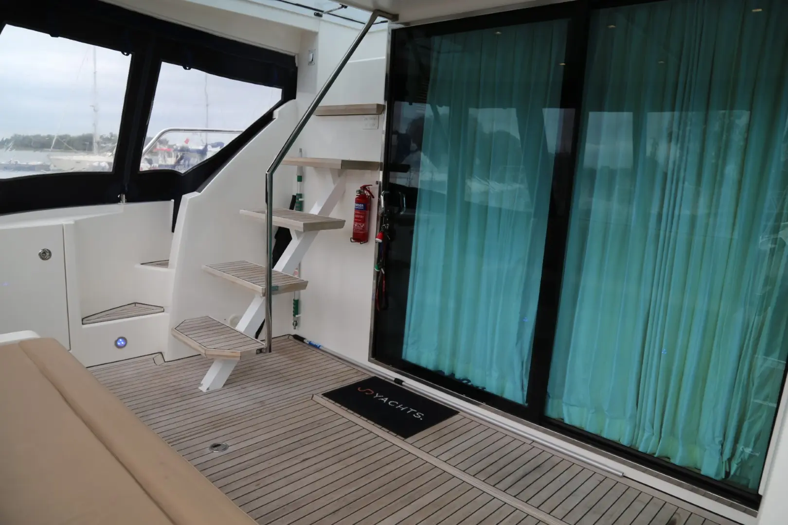 2012 Fairline squadron 42