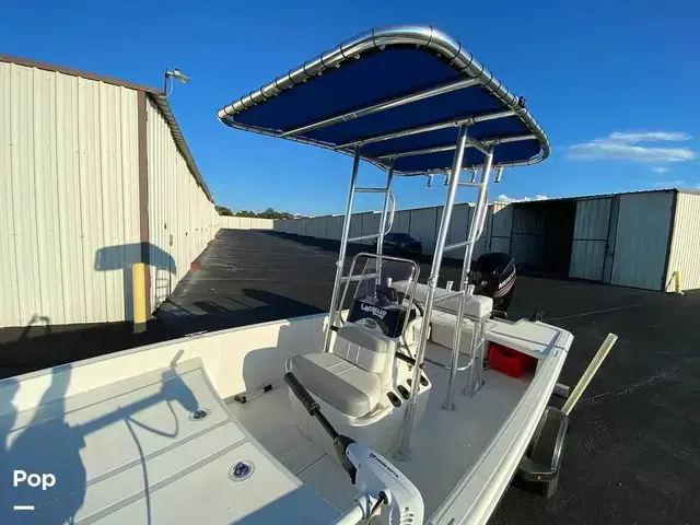 Mako 17 Pro Skiff