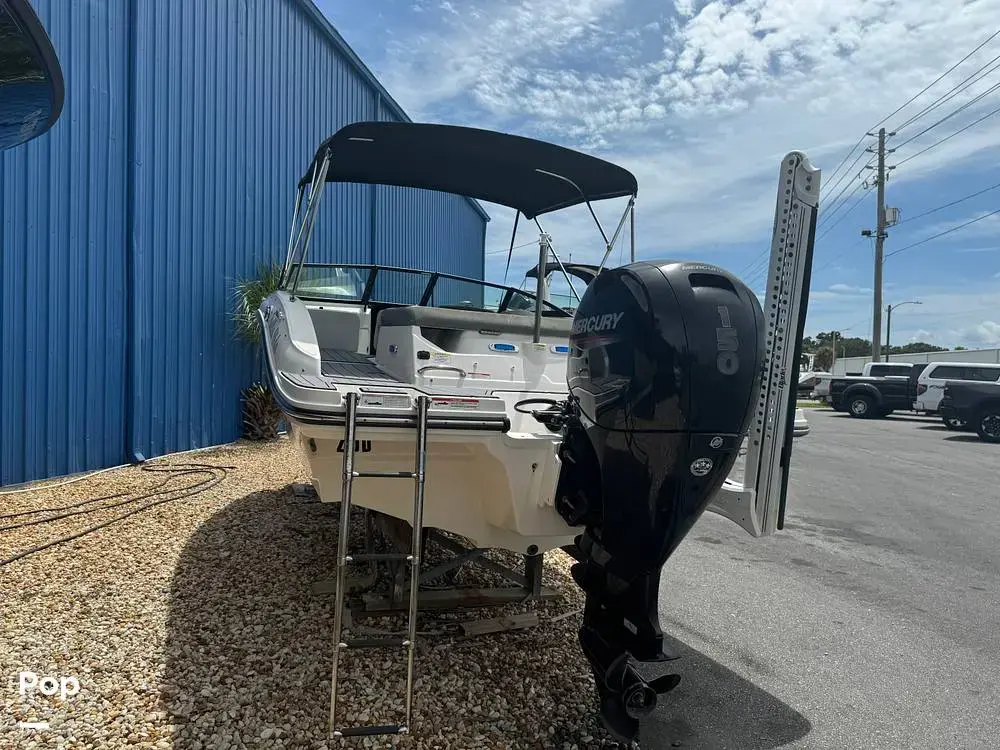 2021 Sea Ray 19 spx