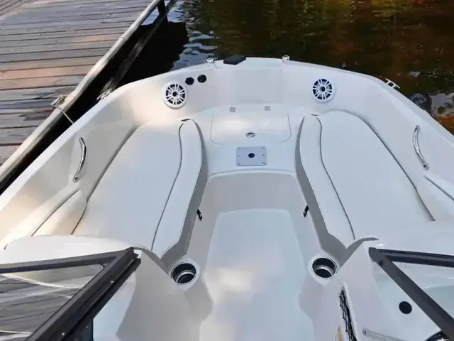 Stingray Boats 191 Dc