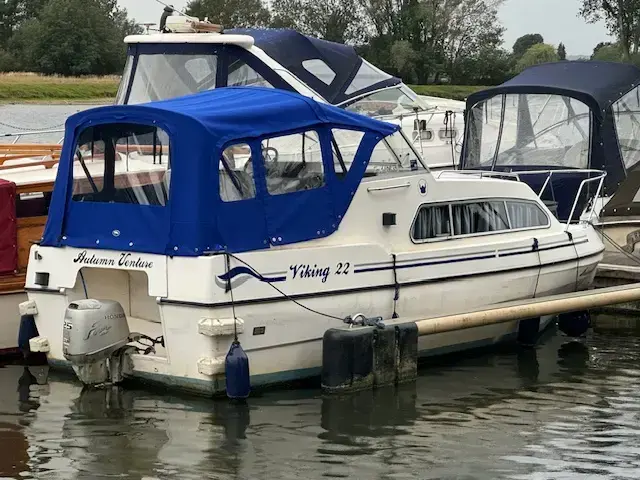 Viking Canal Boats 22 Widebeam