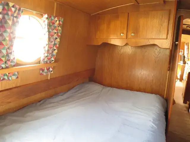 Northern Pride Narrowboats 47