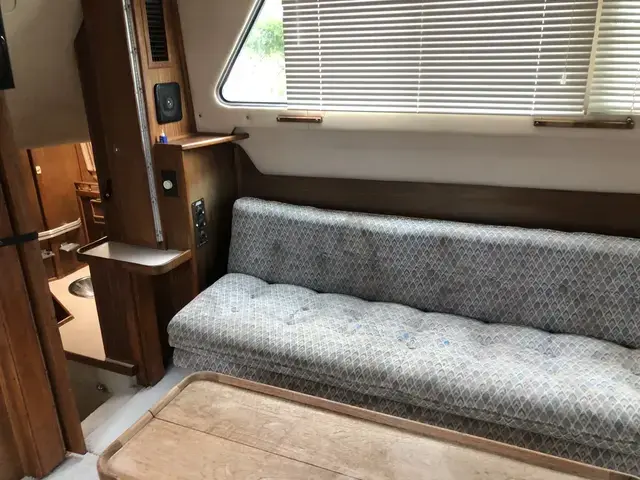 Sea Ray 360 Aft Cabin