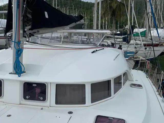 Lagoon 380