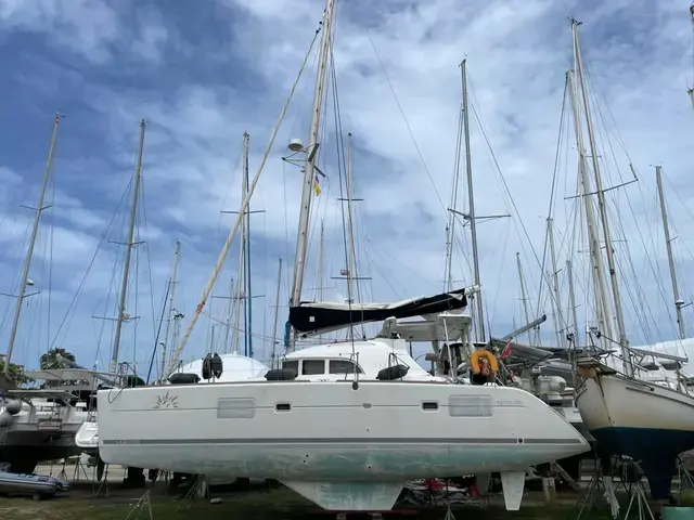 Lagoon 380