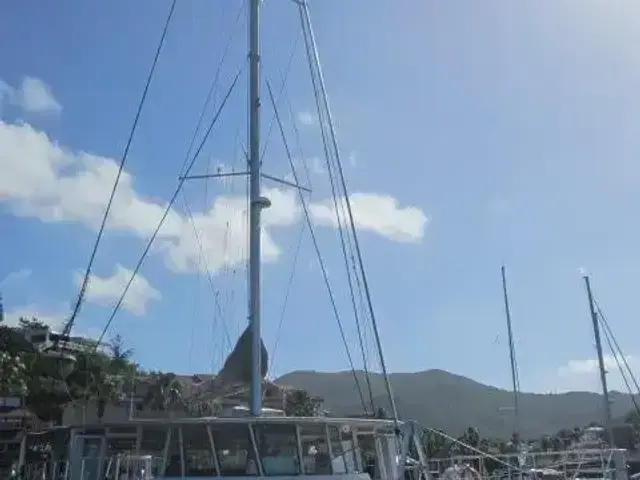 CATAMARAN H2X Maxi Day Charter Cat