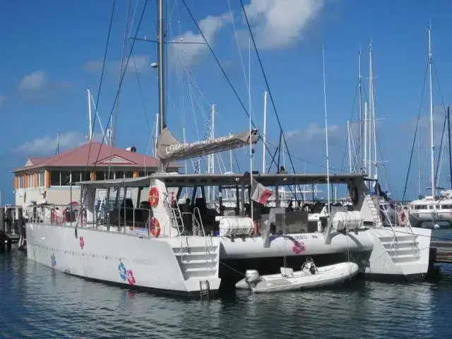 CATAMARAN H2X Maxi Day Charter Cat