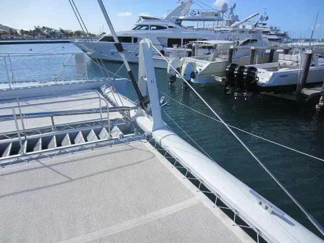 CATAMARAN H2X Maxi Day Charter Cat