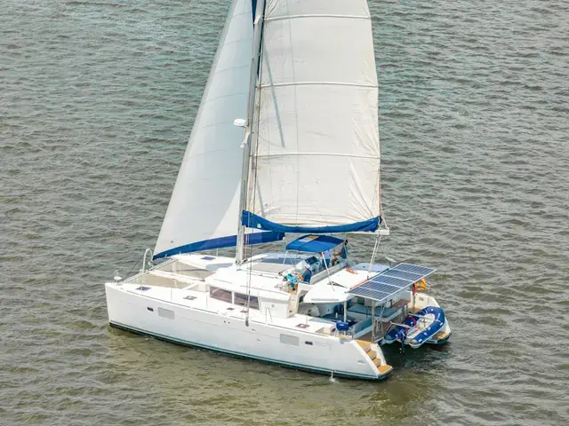 Lagoon 450F