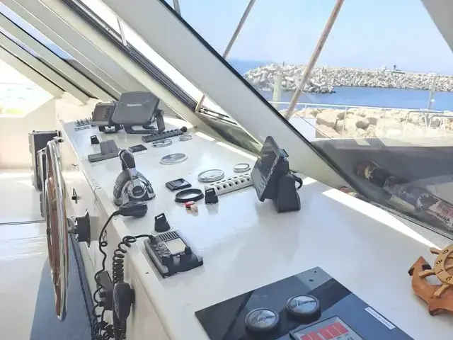 Power Catamaran