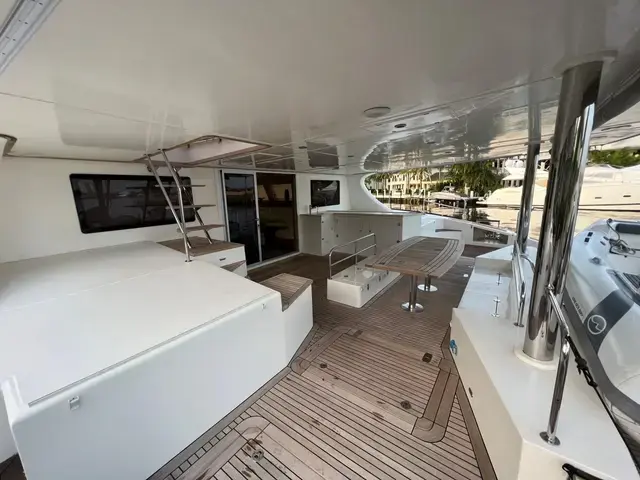 Sunreef 70 Sailing