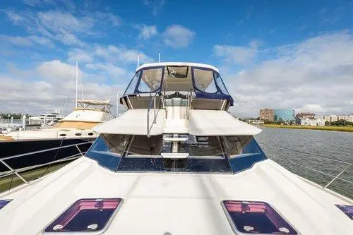 2016 Aquila 44 yacht