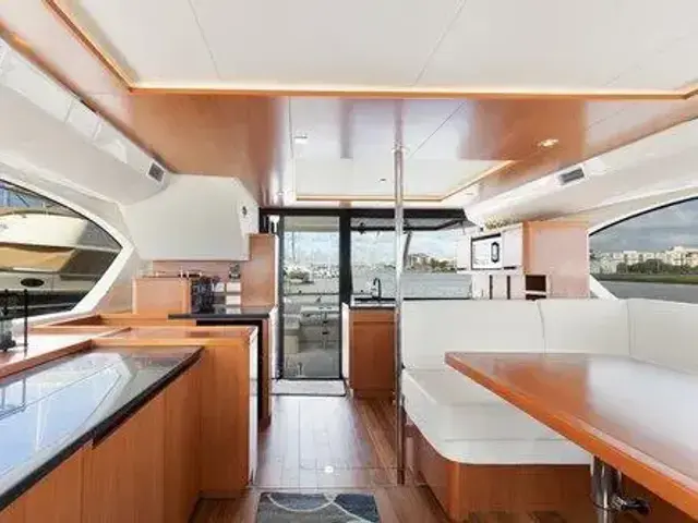 Aquila 44 Yacht